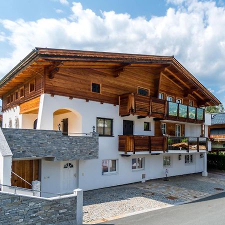 Apartment Near The Hahnenkamm Cable Car Kitzbühel Exterior foto